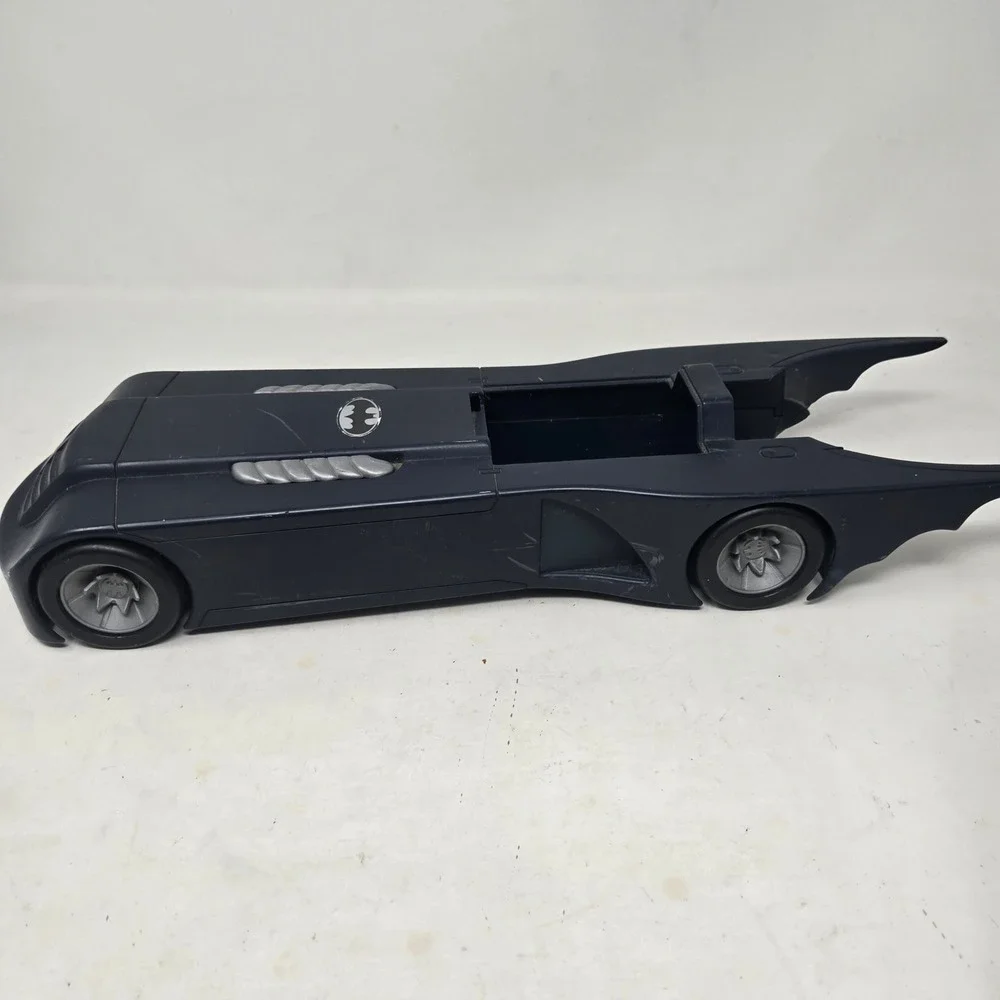 Vintage 1993 Kenner Batman The Animated Series Batmobile Vehicle DC Comics Black